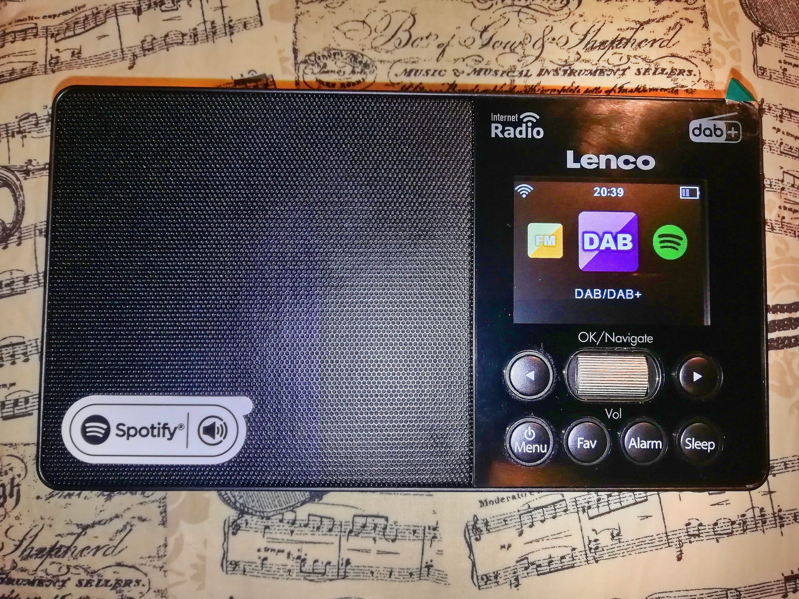 Lenco PIR-510BK – DAB+-FM-Net rádio – RECENZE